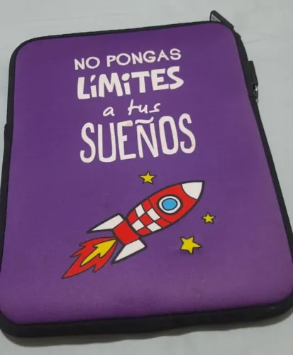 Capa de Tablet Ale-Hop roxa