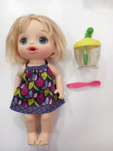 Boneca Baby Alive com Acessórios - Papinha Divertida