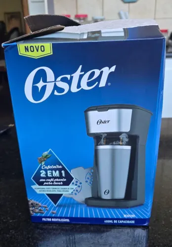 Cafeteira Elétrica Oster 2 em 1 com Copo Térmico