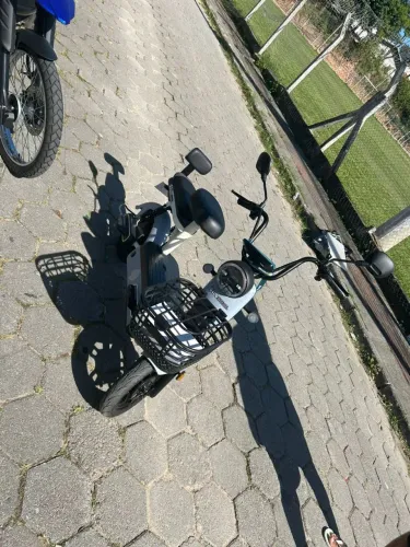 Vendo scooter elétrica 