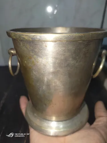 Balde de gelo com banho de prata altura 14 abertura da boca 14 linda peça de decoração ou