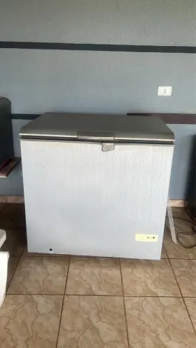 Freezer , com defeito, mas motor ZERO