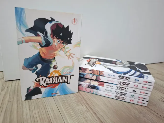 Coleção Mangás Radiant 1-6