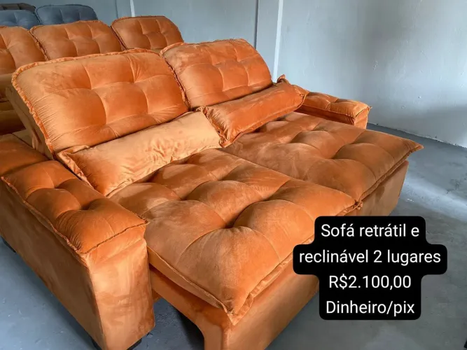 Sofá retrátil e reclinável 2 lugares