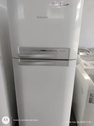 REFRIGERADOR ELECTROLUX DF 46 220V
