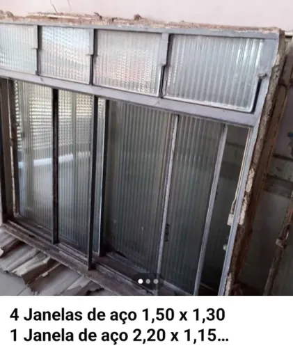 JANELAS DE AÇO COM VIDRO (4un. 1,50 x 1,30) e (1un. 2,20x1,15)