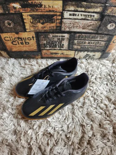 TAMANHO 35 e 36 FUTSAL INFANTIL ORIGINAL ADIDAS NOVA NA CAIXA