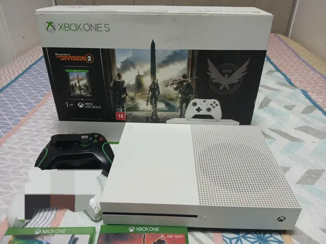 Xbox One S 