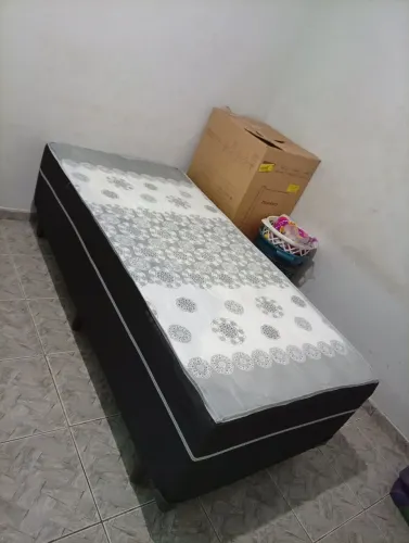Cama solteiro box e colchão 