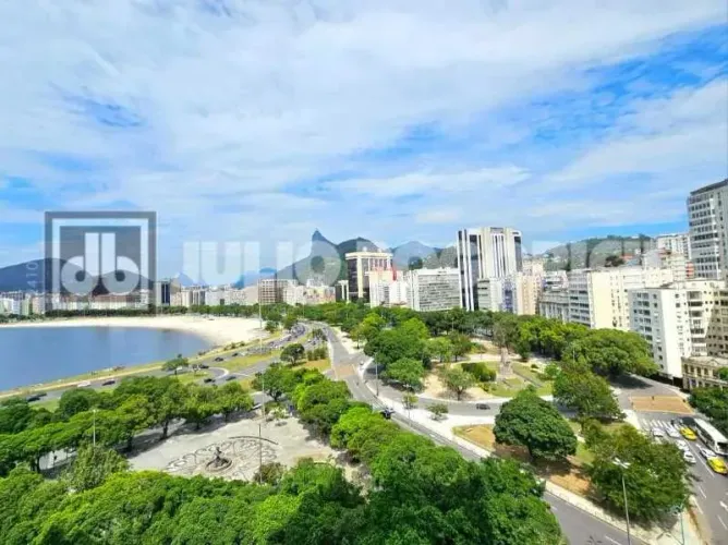Praia de Botafogo! Apartamento com vista Cristo e Enseada, dois quartos, possibilidade de