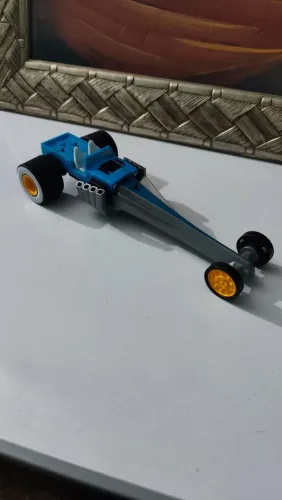 Título: Dragster Hot Wheels 19 cm - Edição Especial