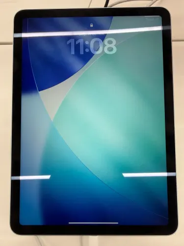 iPad Air, M2, 128 GB.