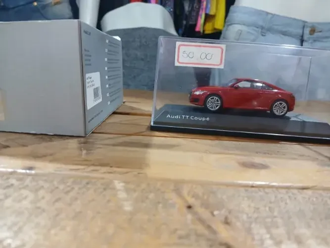 CARRO DE BRINQUEDO
