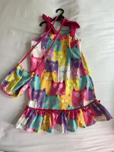 Lindos vestidos infantis- Veste 6 a 8 anos