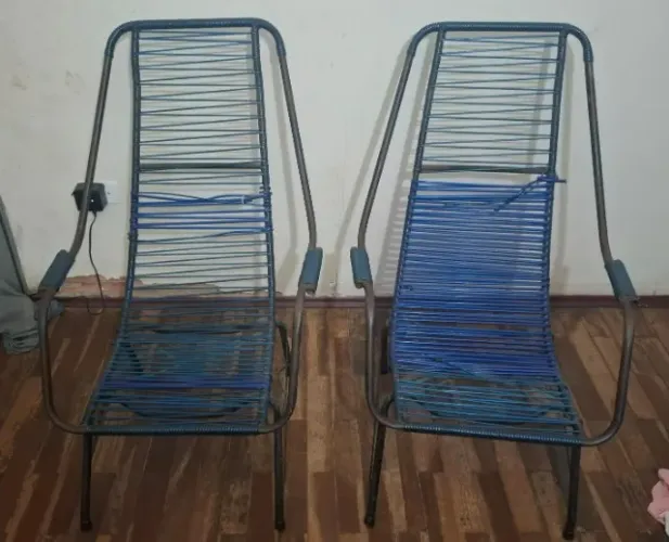 Duas cadeiras de área