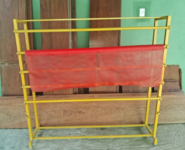 Expositor de tecidos