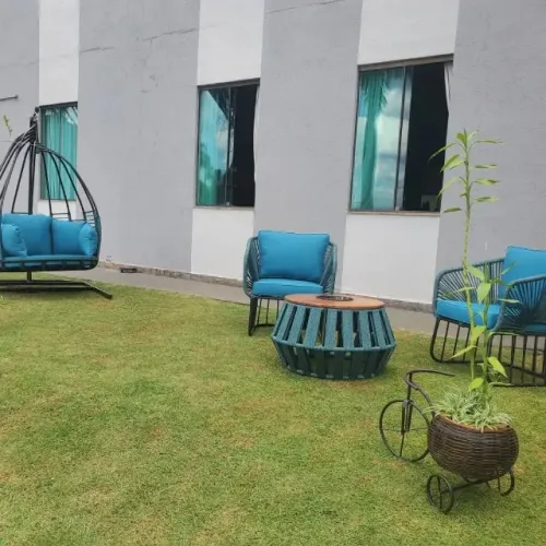 CONJUNTO - 2 POLTRONAS + BALANÇO + MESA DE CENTRO CHAMPANHEIRA 