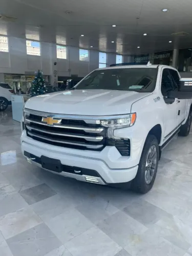Chevrolet Silverado High Country 5.3 V8 AWD Aut. 2025