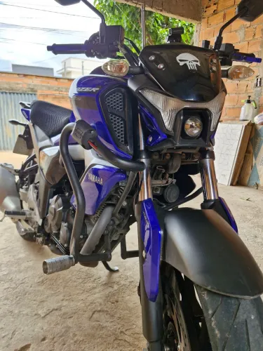 Fz 15 2024 Bem Conservada