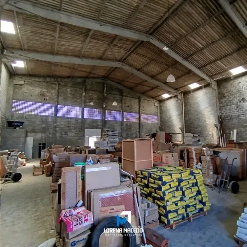 Galpão Comercial na Aruana