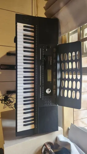 Teclado Arranjador Roland E-X20A - Usado poucas vezes