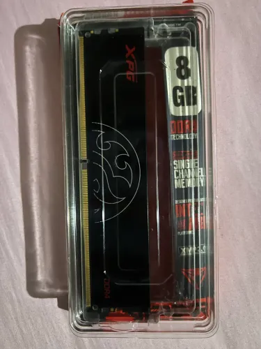 Memória RAM Patriot Viper 8GB DDR4 3000MHz Memória RAM Patriot Viper 8GB DDR4 3000MHz.
