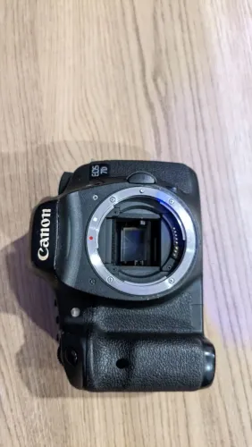 Canon 7d completa 2 baterias 2 cartões CF leitor universal e cabo de transferência