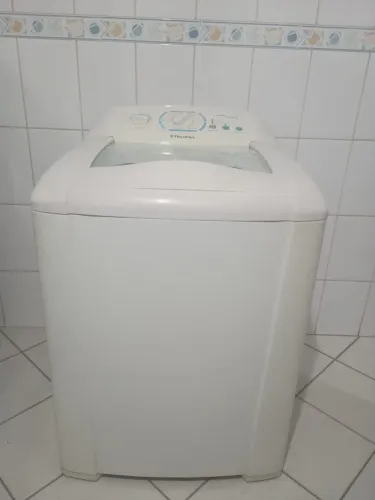 Máquina de Lavar - Eletrolux 12 Kg *