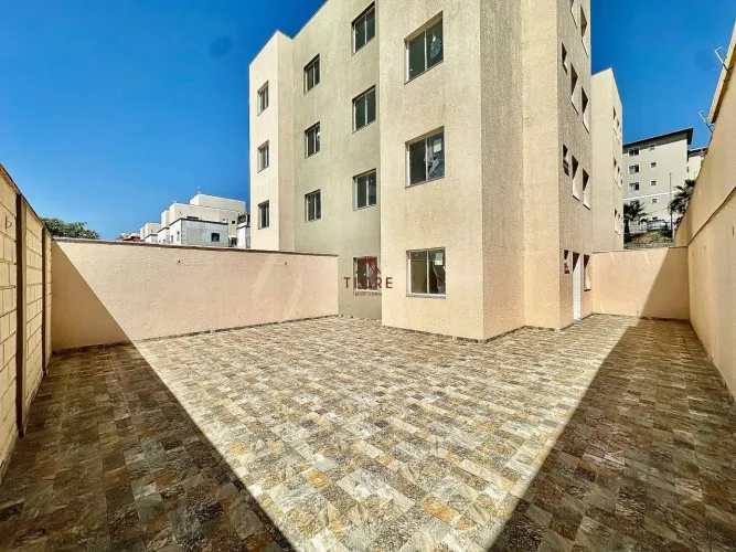 Apartamento com 2 Quartos à Venda, 129m²