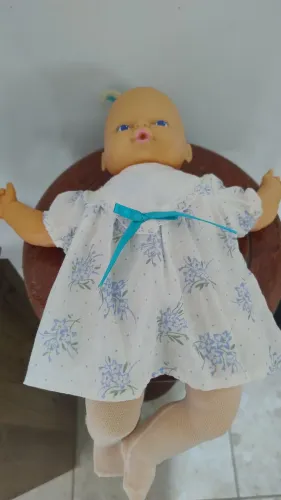 Boneca Antiga sem marca