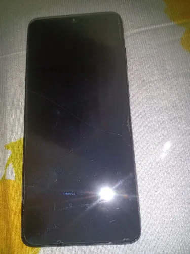 Motorola E22