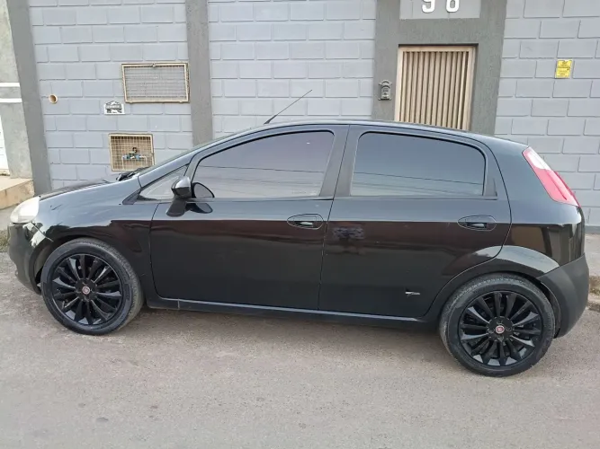 Fiat Punto ELX 1.4 Fire Flex 8V 5P 2008