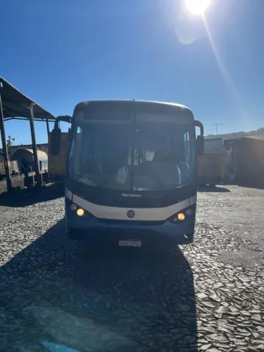 ONIBUS MERCEDES BENZ OF1721