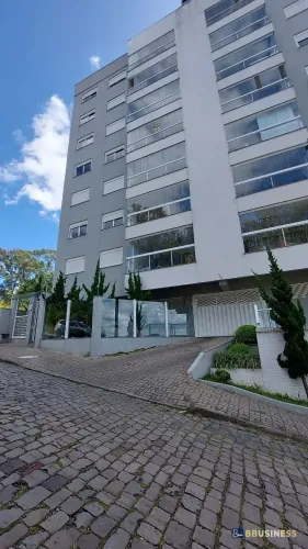 Apartamento à venda com 2 dormitórios, sendo 1 suíte, 2 vagas, Cinqüentenário, Caxias do S