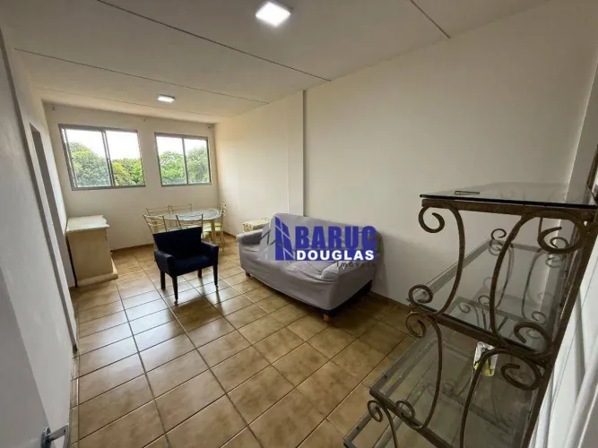 Vende-se apartamento com 02 quartos, 02 banheiros, e elevador, com uma vaga de garagem, no