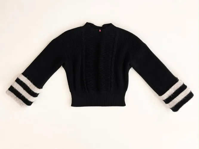 Blusa de lã com mangas longas