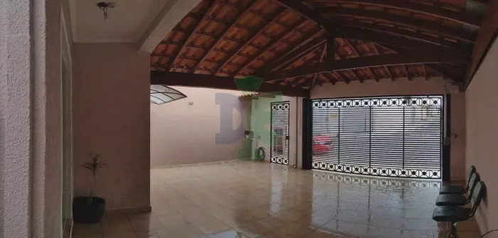 Sobrado para venda com 120 m² com 3 quartos-Jardim Altos de Santana I-Jacarei-SP