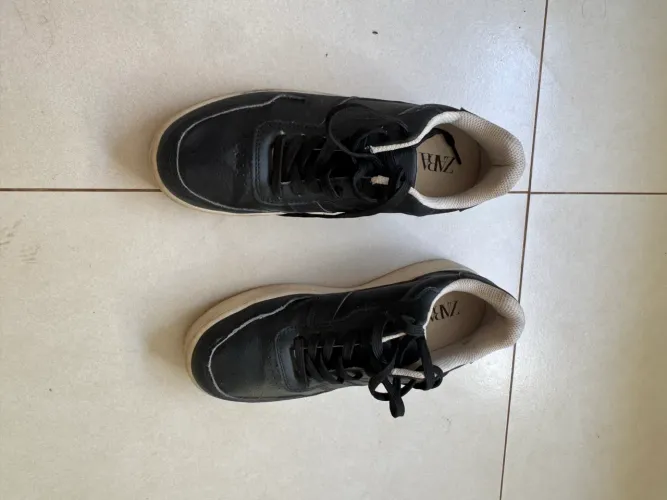 Tenis da Zara seminovo 