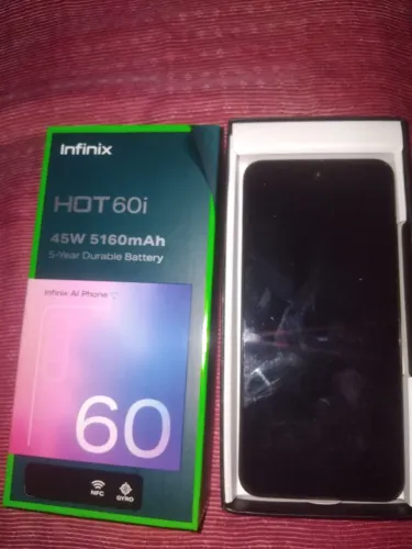 Celular infinita Hot 60 