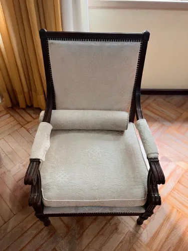 Poltronas estilo imperial 