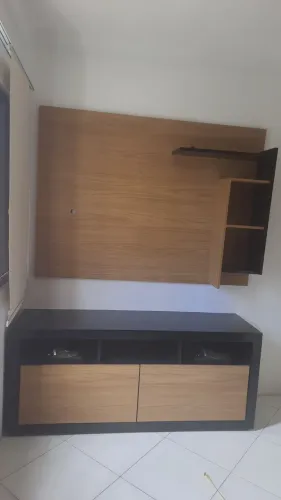 Vendo Rack e painel em bom estado de conservação. Valor 500