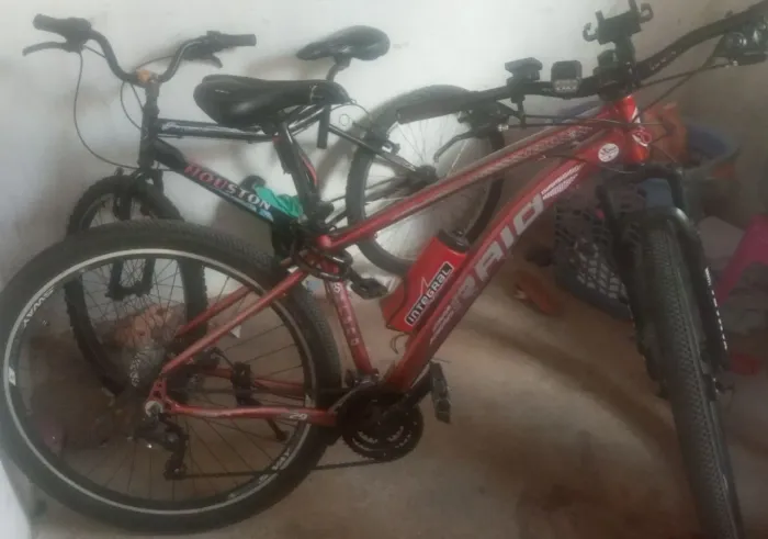 Bike aro 29 com todos os acessórios de trilha
