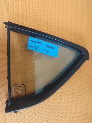 Vidro Fixo Porta Traseira Esquerda Nissan Versa 12/21 Genuino