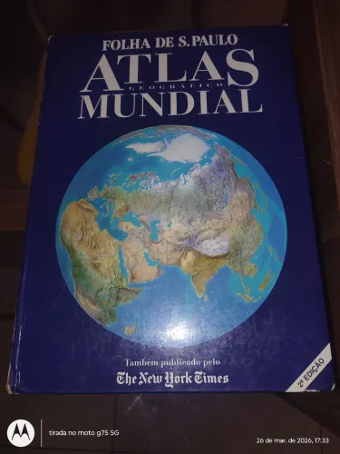 Atlas Geográfico mundial, da folha de São Paulo.