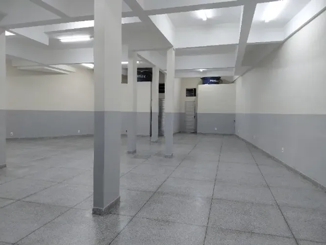 LOJA COMERCIAL DE 130 m² PARA LOCAÇÃO - REGIÃO DO JATOBÁ/IBIRITÉ