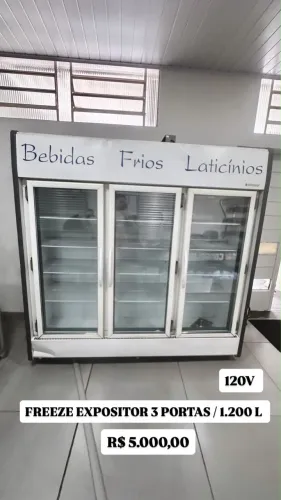 Freezer expositor 3 portas
