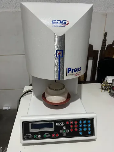 Vende-se forno cerâmica  I press inteligente 2  da marca EDG