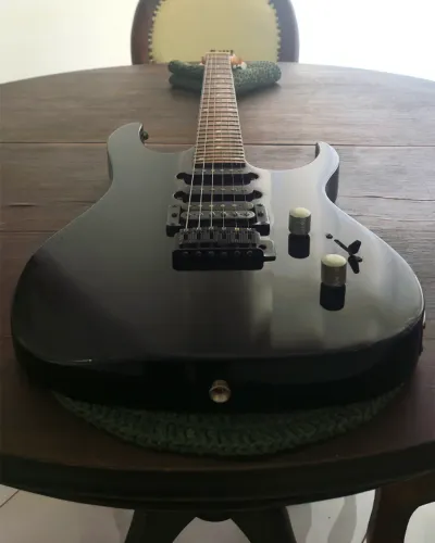 Guitarra Superstrato Memphis by Tagima | MG-230 | Preta