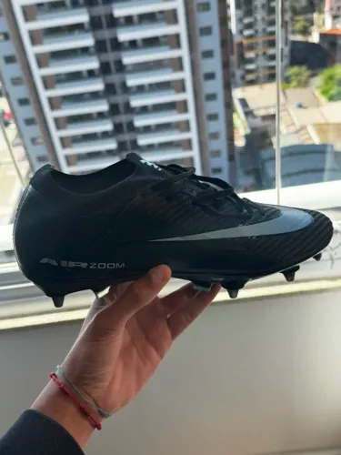 Chuteira Nike Air Zoom Mercurial
