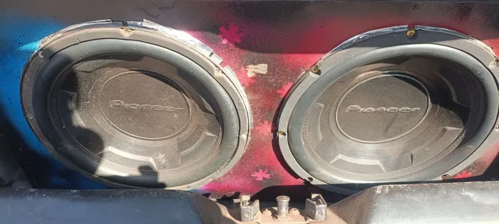 Vendo ou troco PAR DE PIONEER 600w (em Pioneer 400w)